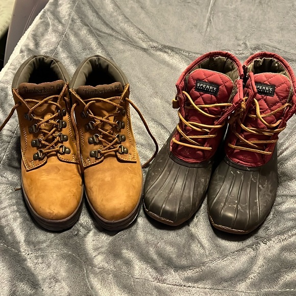 Ladies boots - Picture 1 of 2
